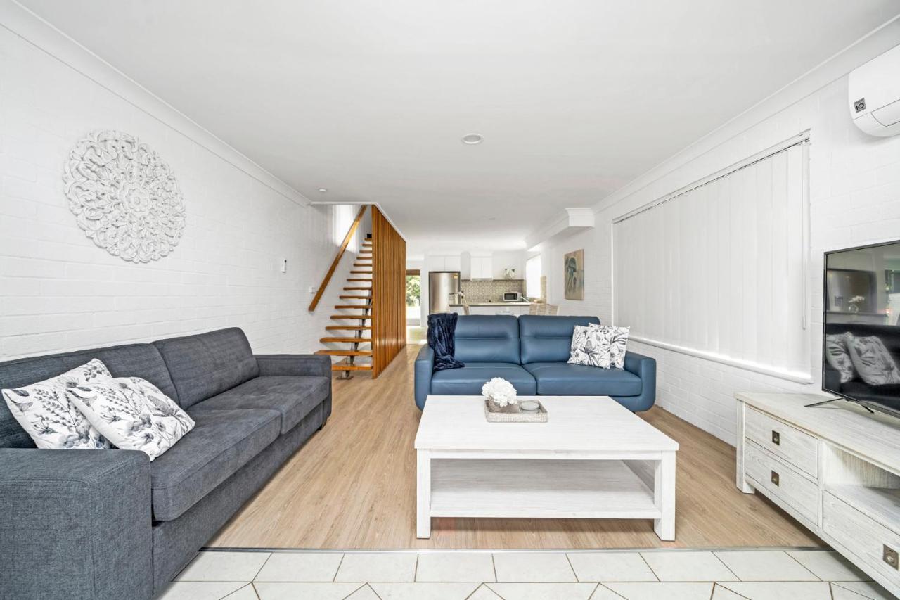 הוסקיסון Husky 56 Beachfront Villa'S - Great Location On The Beach מראה חיצוני תמונה