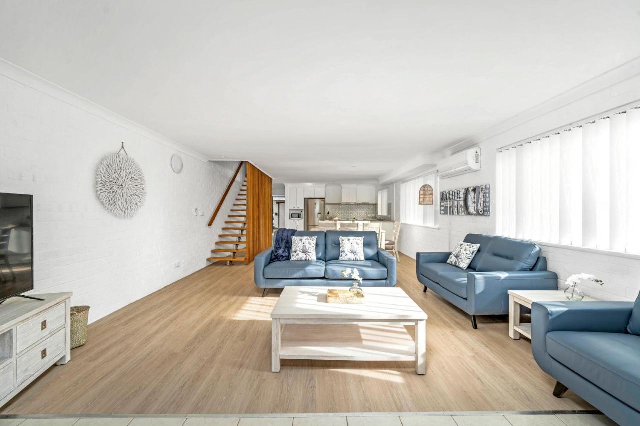 הוסקיסון Husky 56 Beachfront Villa'S - Great Location On The Beach מראה חיצוני תמונה