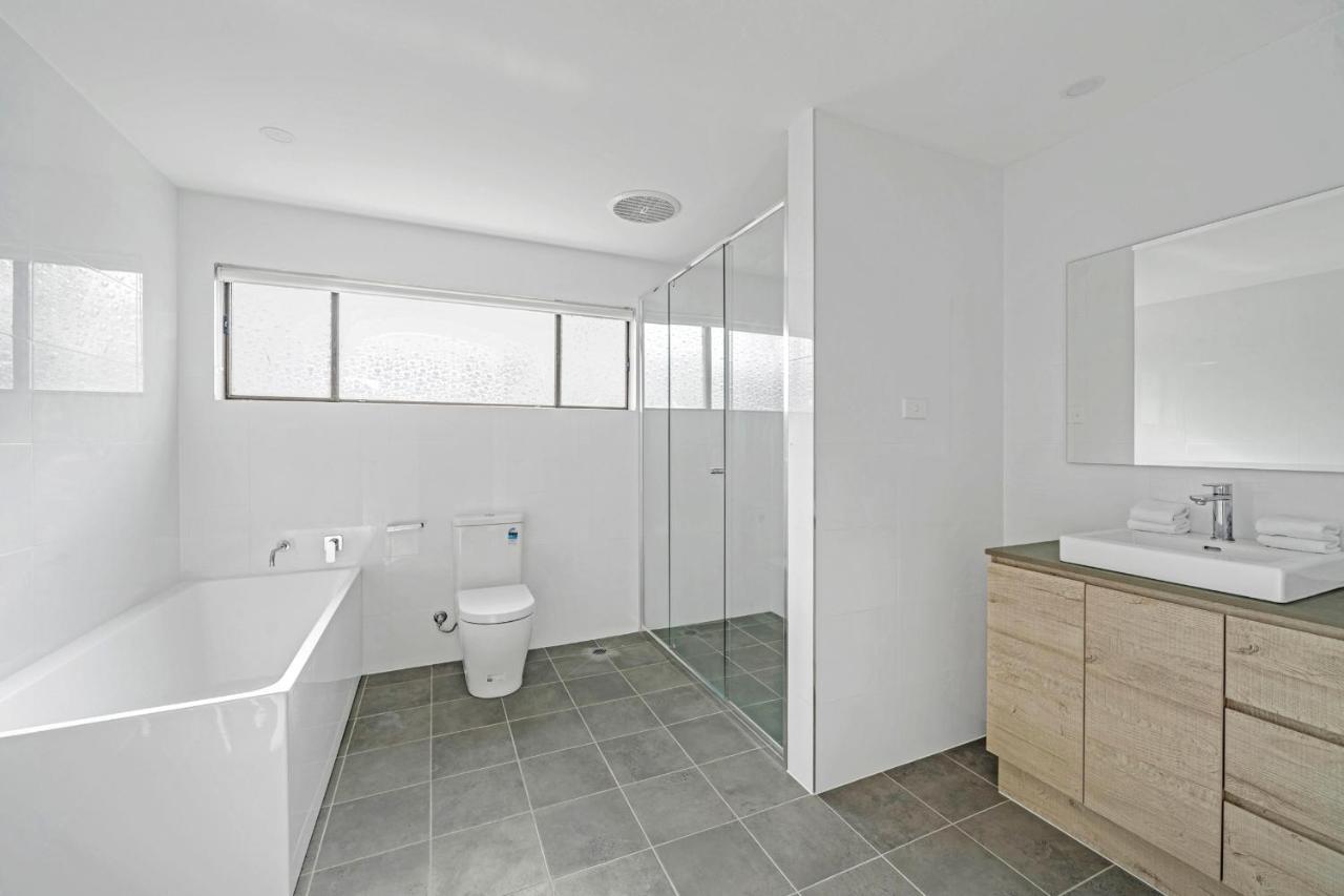 הוסקיסון Husky 56 Beachfront Villa'S - Great Location On The Beach מראה חיצוני תמונה